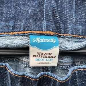 Old Navy Jeans - Woven Waistband Boot Cut Maternity Jeans 6 SHORT Old Navy Jeans - Woven Waistband Boot Cut Maternity Jeans 6 SHORT